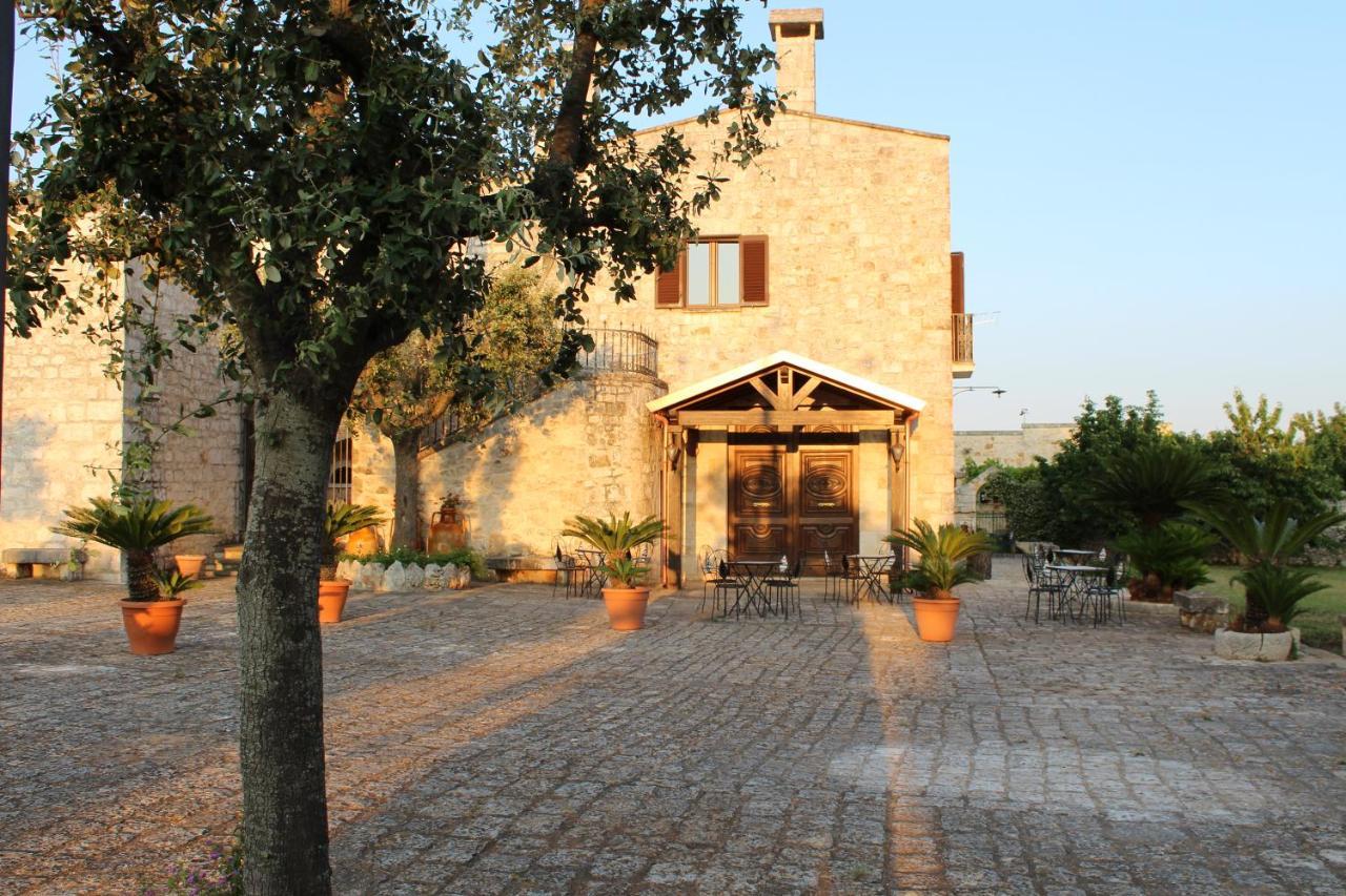Masseria Tolla Остуни Екстериор снимка