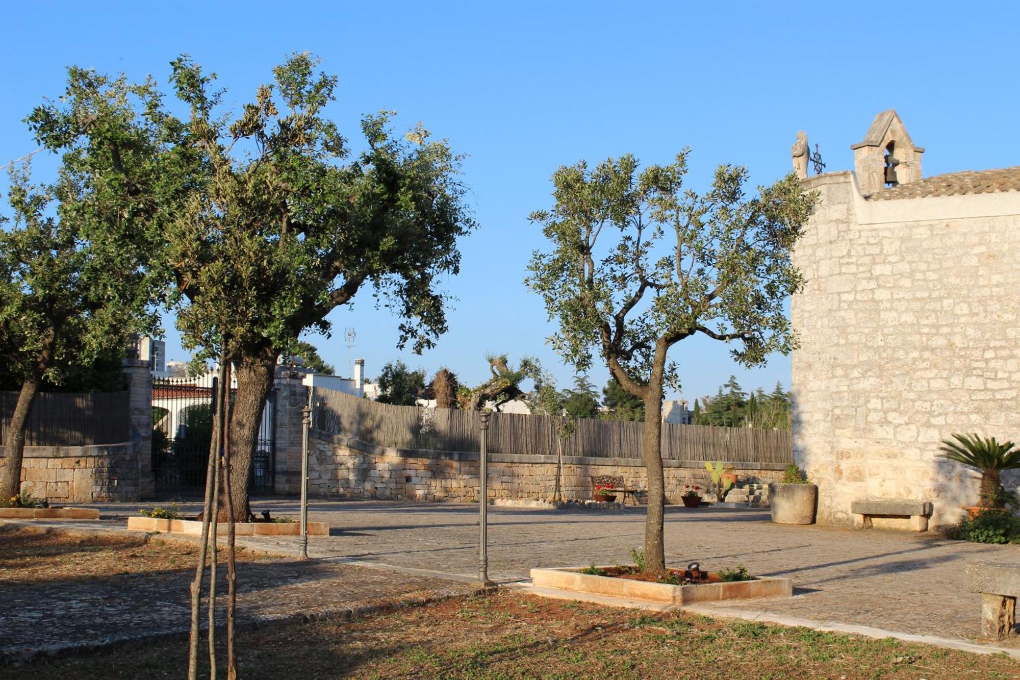 Masseria Tolla Остуни Екстериор снимка