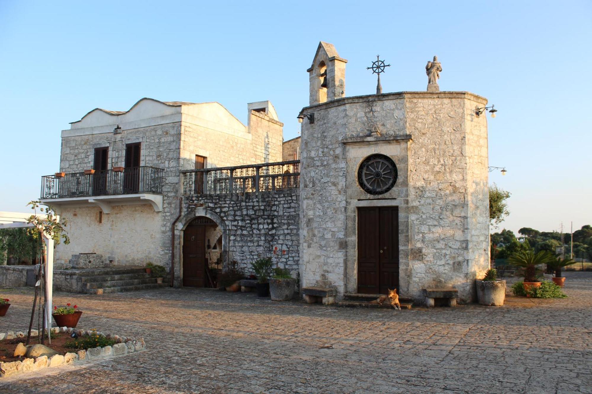 Masseria Tolla Остуни Екстериор снимка