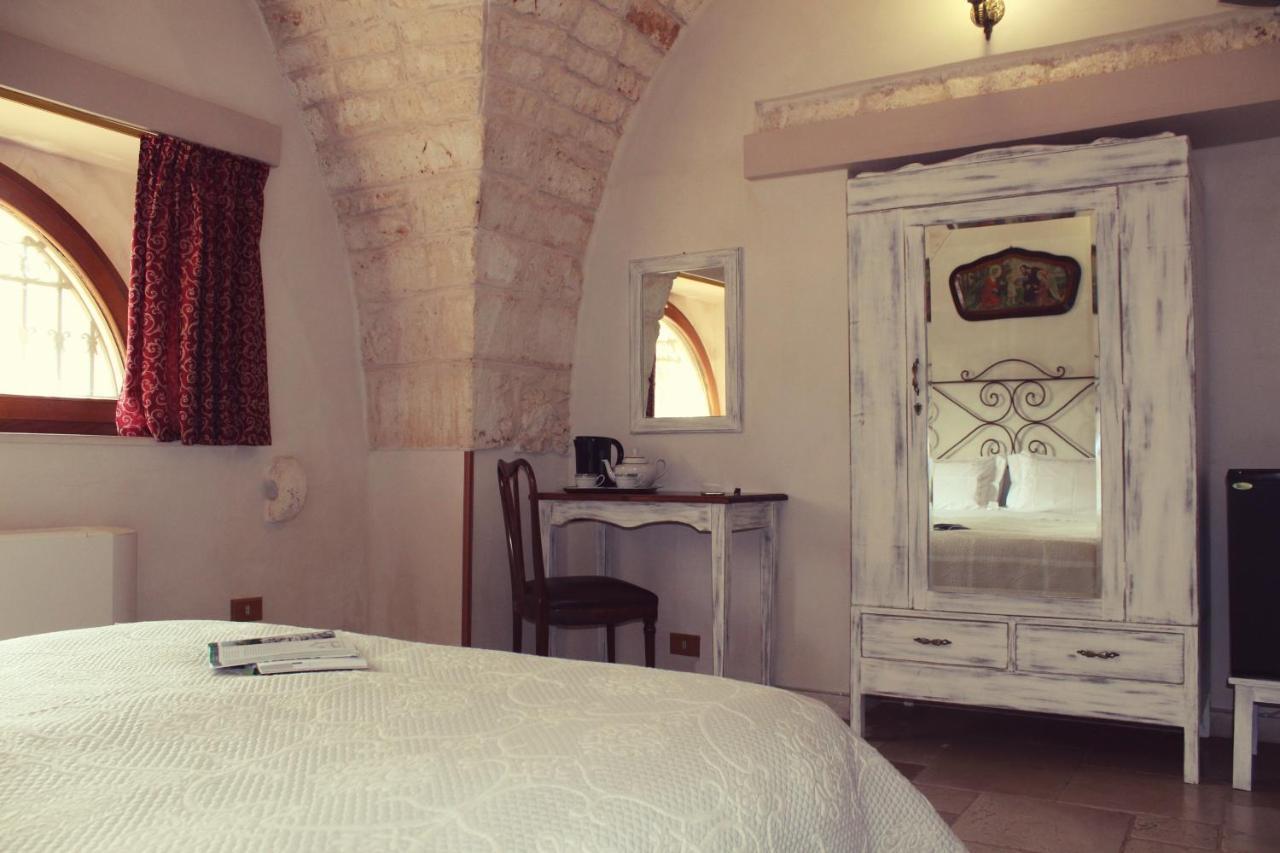 Masseria Tolla Остуни Екстериор снимка